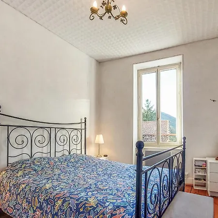 Holiday home 3 Bedroom Cozy In Ardes *