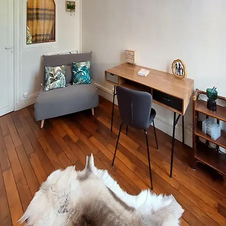 3 Bedroom Cozy In Ardes Chausse Haut